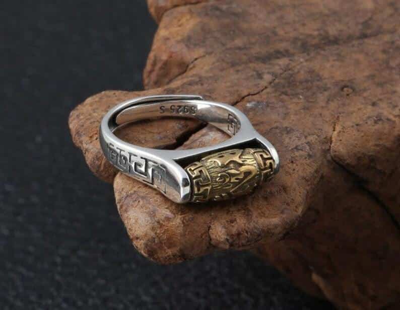 Buddhist six word mantra ring